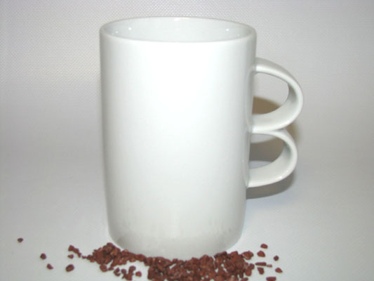 Tasse mit 2 Griffen